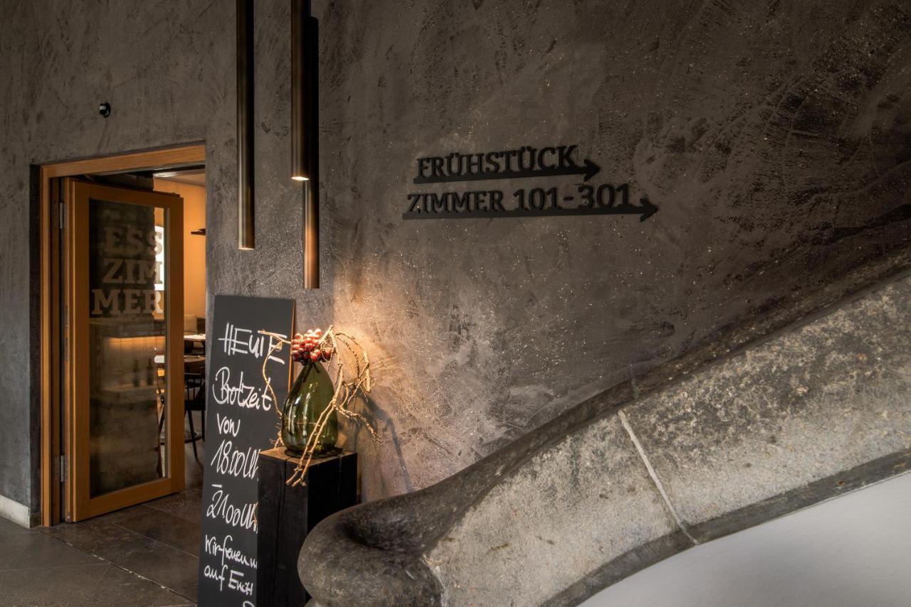 Hotel / Weingut Meintzinger Frickenhausen am Main Kültér fotó