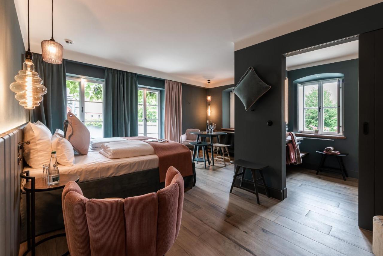 Hotel / Weingut Meintzinger Frickenhausen am Main Kültér fotó