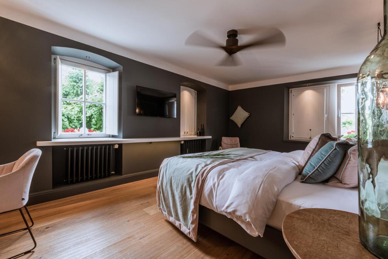 Hotel / Weingut Meintzinger Frickenhausen am Main Kültér fotó