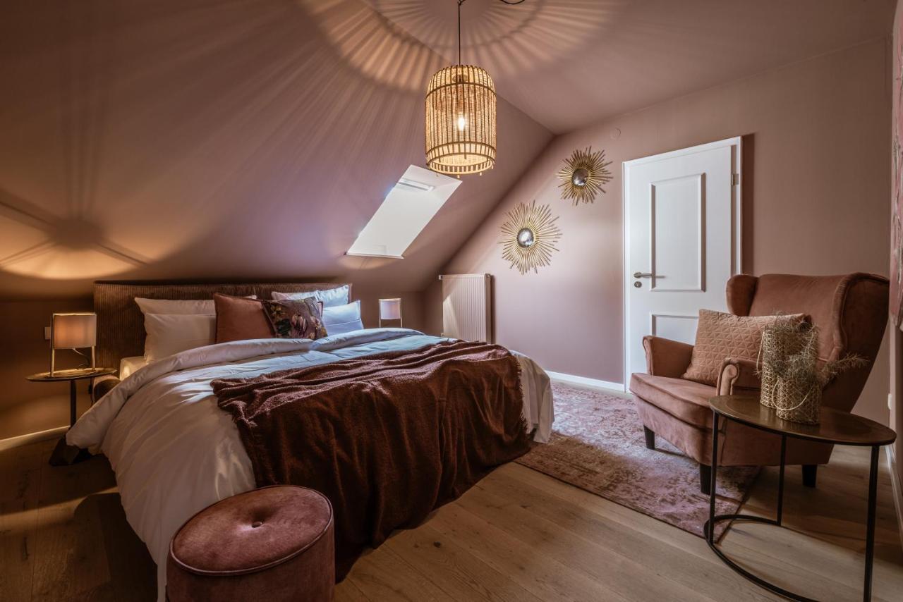 Hotel / Weingut Meintzinger Frickenhausen am Main Kültér fotó